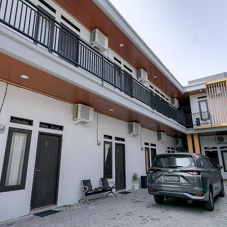 Reddoorz @ Jalan Urip Sumoharjo Lampung Otel Bandar Lampung Dış mekan fotoğraf