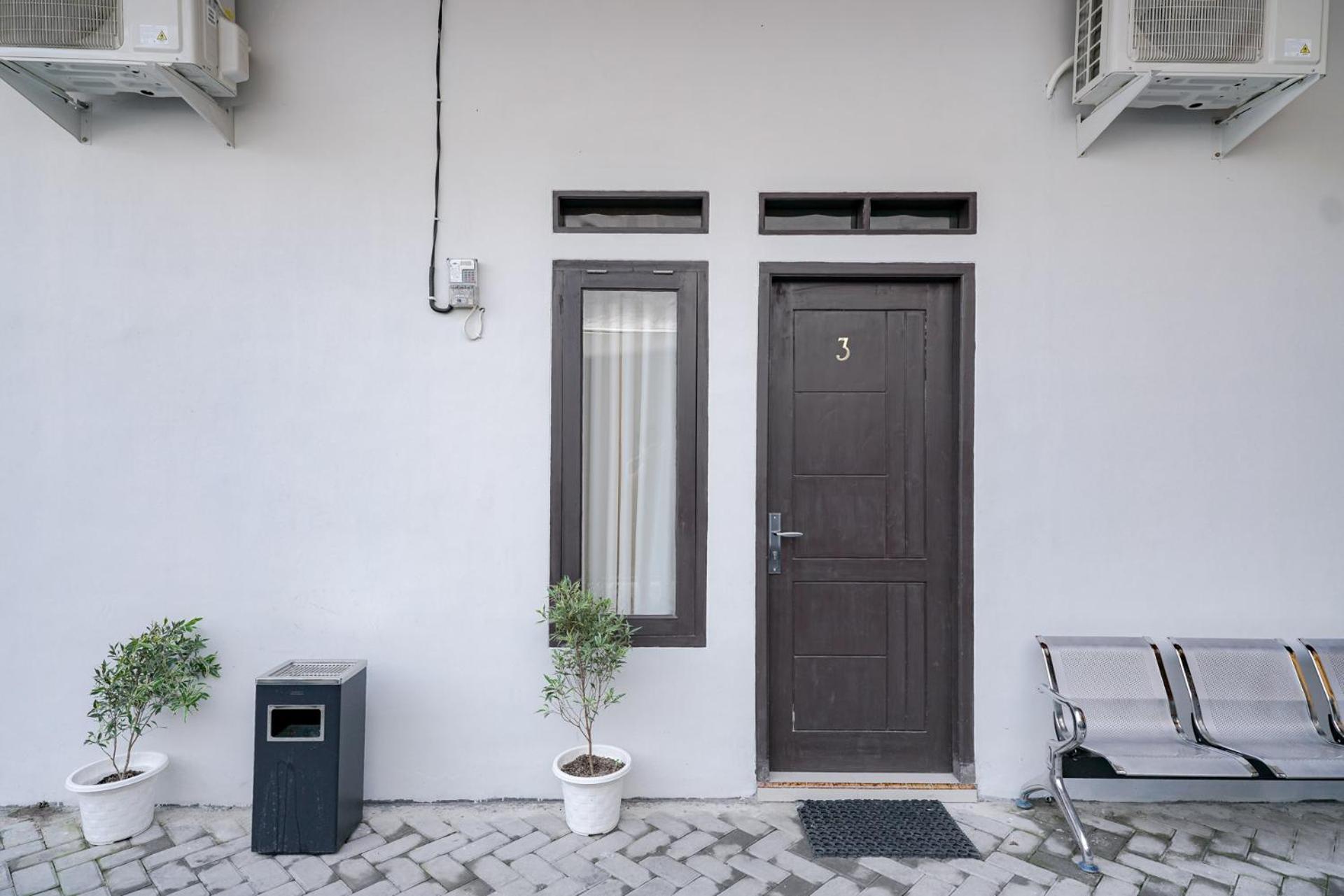 Reddoorz @ Jalan Urip Sumoharjo Lampung Otel Bandar Lampung Dış mekan fotoğraf